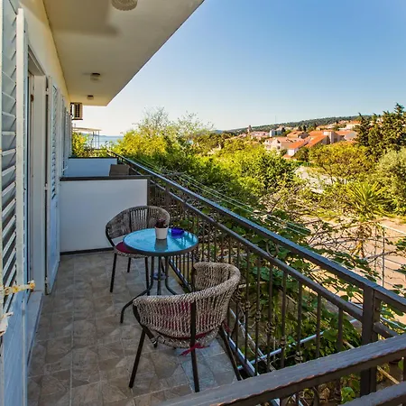 Suites Barbaric Hvar Town