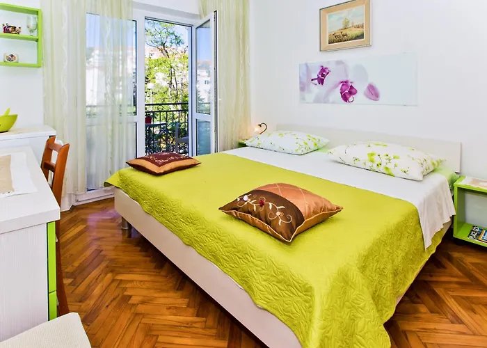 Guest house Barbaric Hvar Town